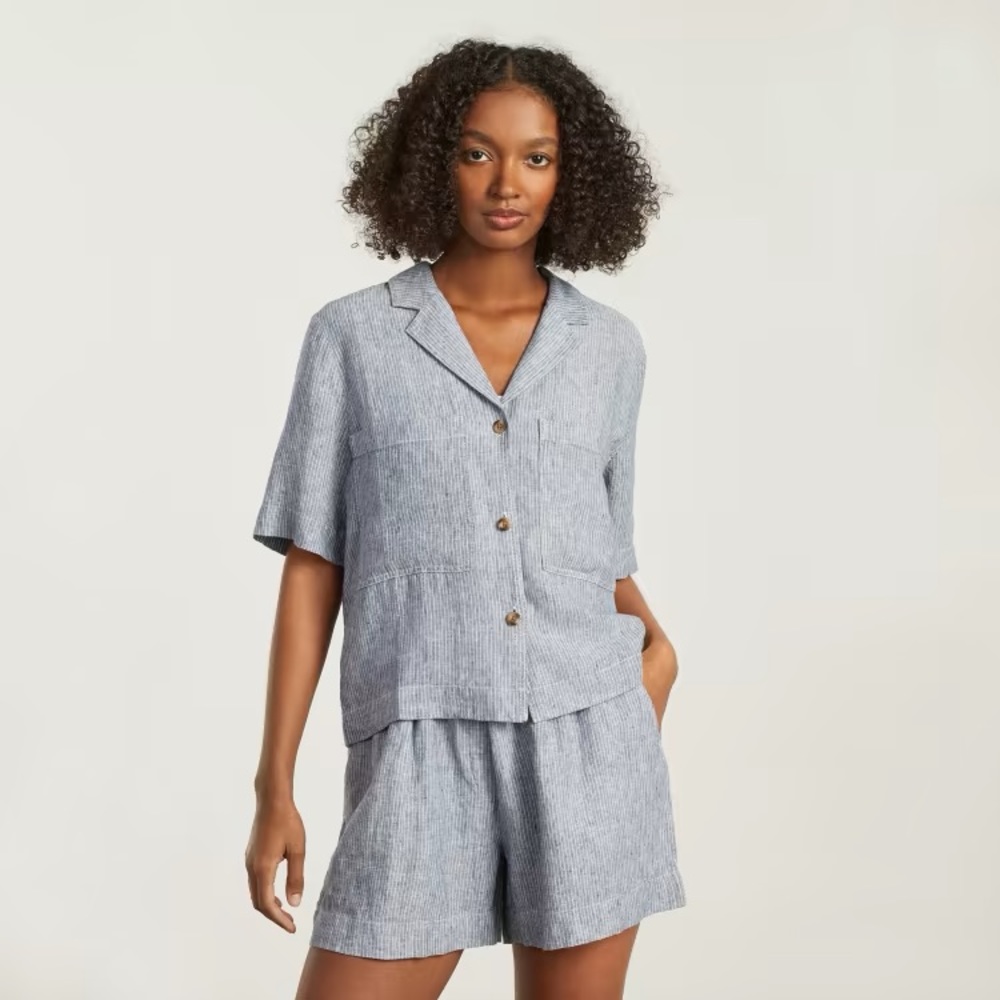 Everlane linen work wear shirt
